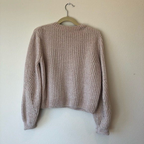 H&M light pink sweater - Picture 2 of 5